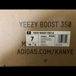 Yeezy boost 350 v2